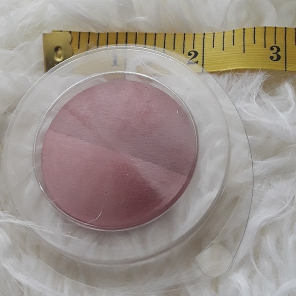 Victoria's Secret "sun expected" blush tester - Picture 3 of 3